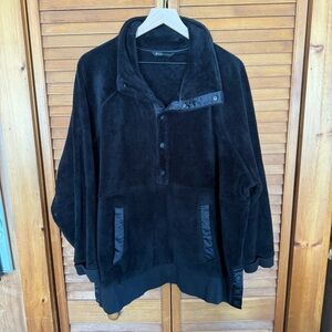 Athleta Black Teddy Sweatshirt